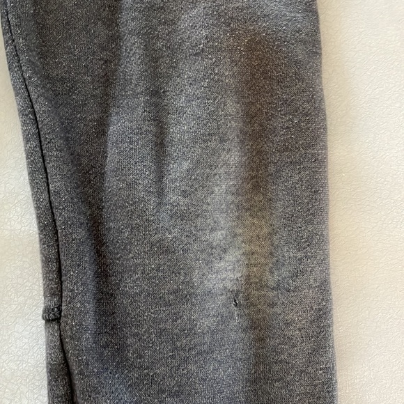 Bundle of Under Armour Collection All Size 6: Hoodie, Joggers, 3/4 Zip - Picture 11 of 12